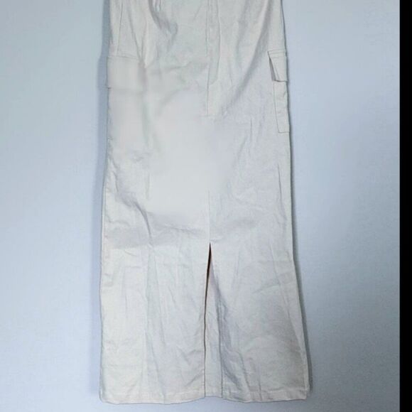 Princess Polly size 0 cream off white maxi skirt fitted with tie and pockets - Picture 2 of 4